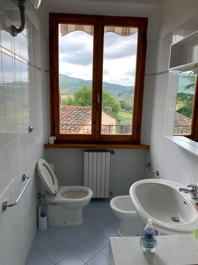 Appartamento Donella Con Parcheggio Privato San Gimignano Exterior foto