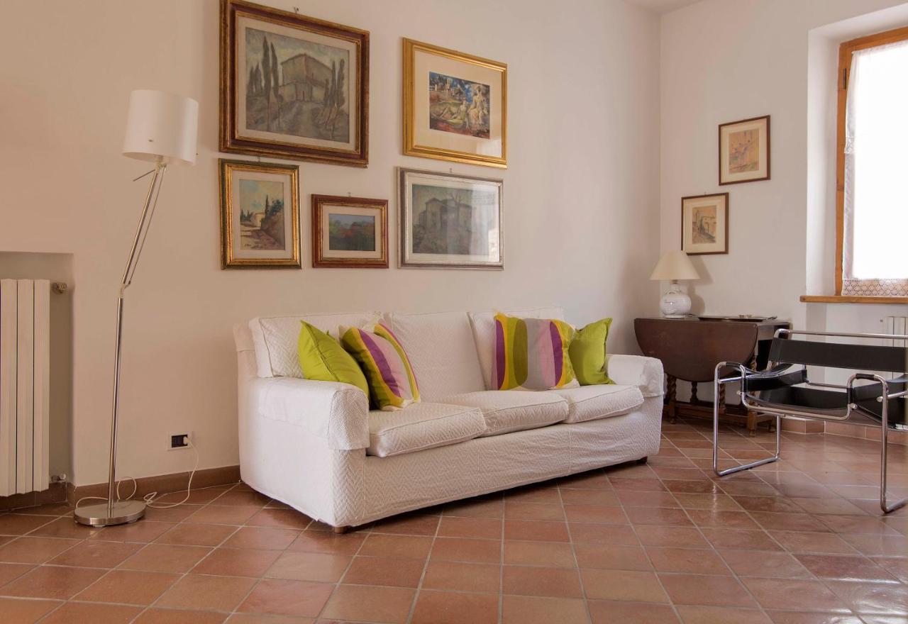 Appartamento Donella Con Parcheggio Privato San Gimignano Exterior foto